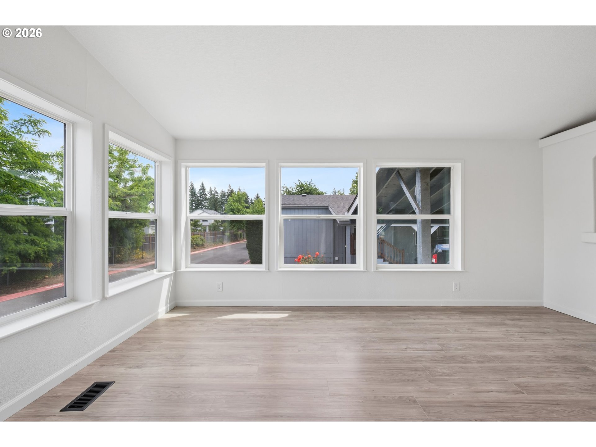 12420 Southeast Bush Street, Unit 1 Portland, OR 97236 - Photo 17 of 33