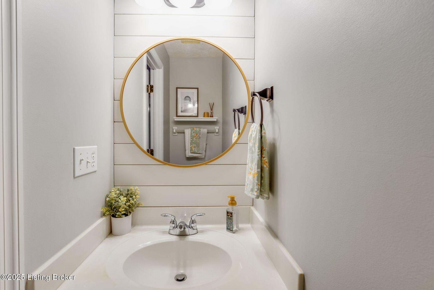 14229 Academy Ridge Boulevard Louisville, KY 40245 - Photo 15 of 36 photo_online_015