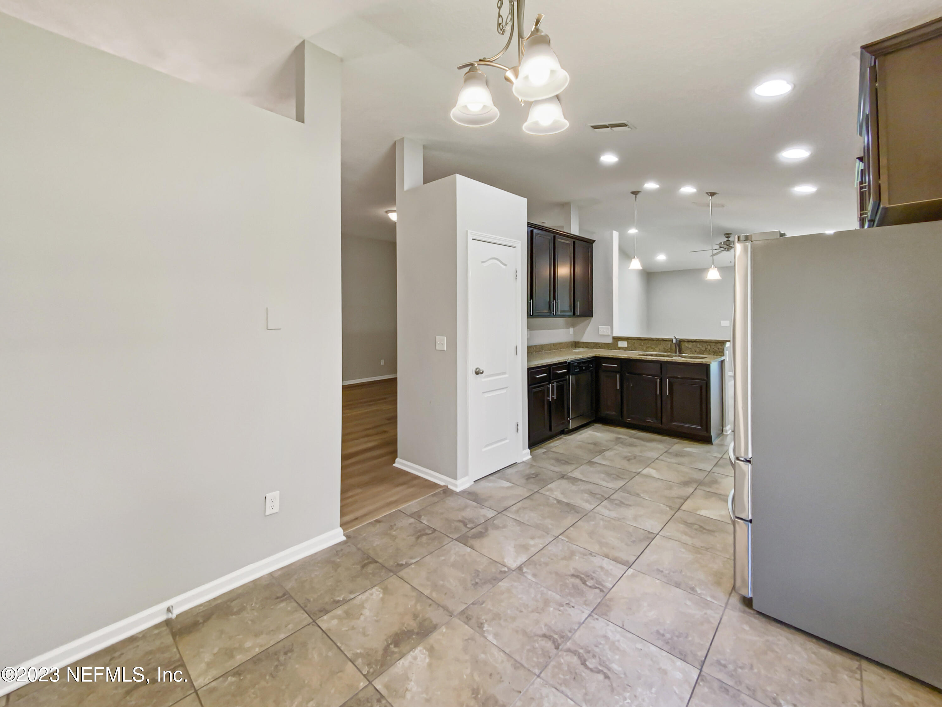 5765 Royalty Road Jacksonville, FL 32254 - Photo 12 of 24 photo_16