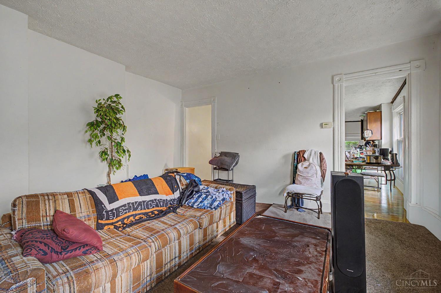 1246 Quebec Road Cincinnati, OH 45205 - Photo 21 of 40