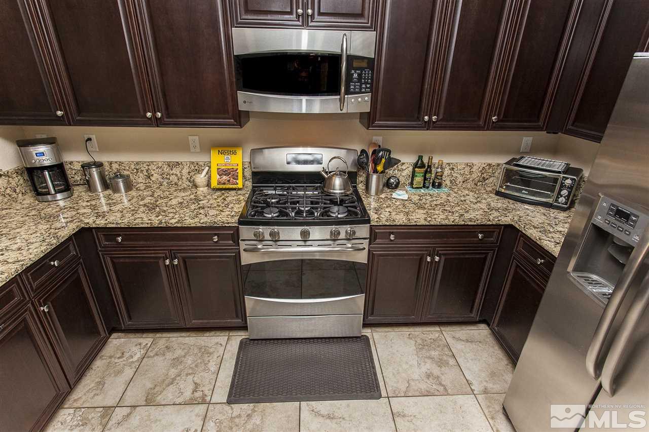 10729 Amber Falls Drive Reno, NV 89521 - Photo 16 of 40 Photo 16