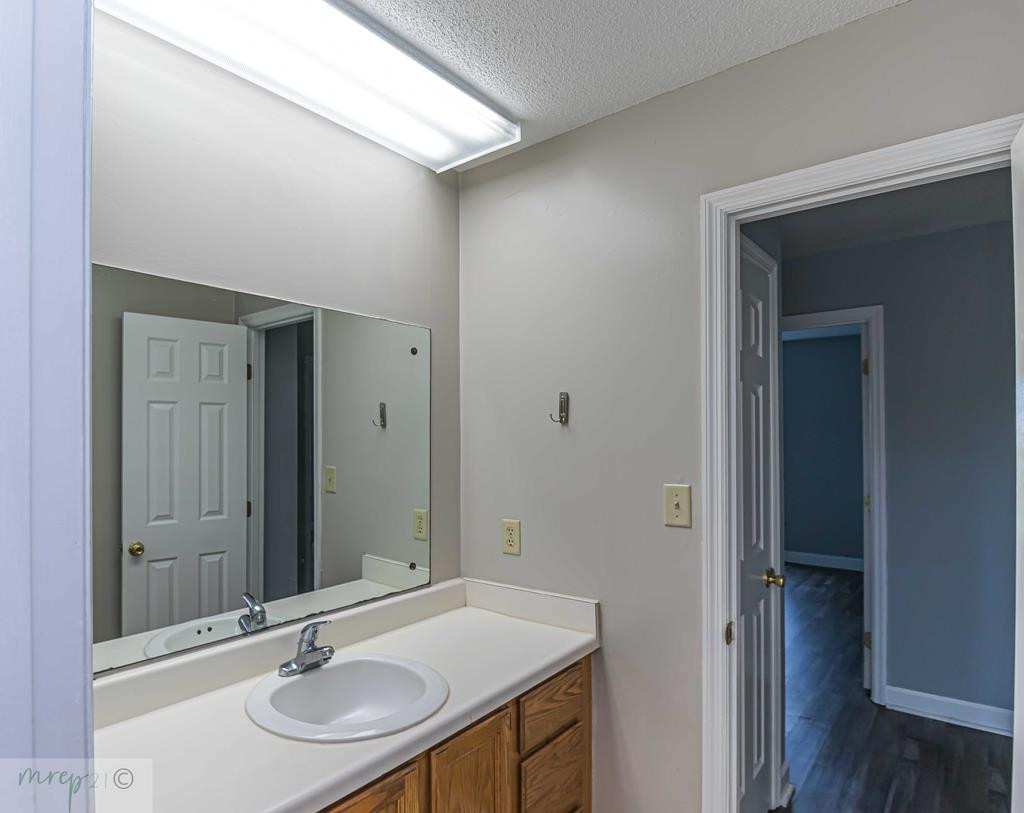 106 Country Road La Grange, NC 28551 - Photo 19 of 27 Gallery Image 19