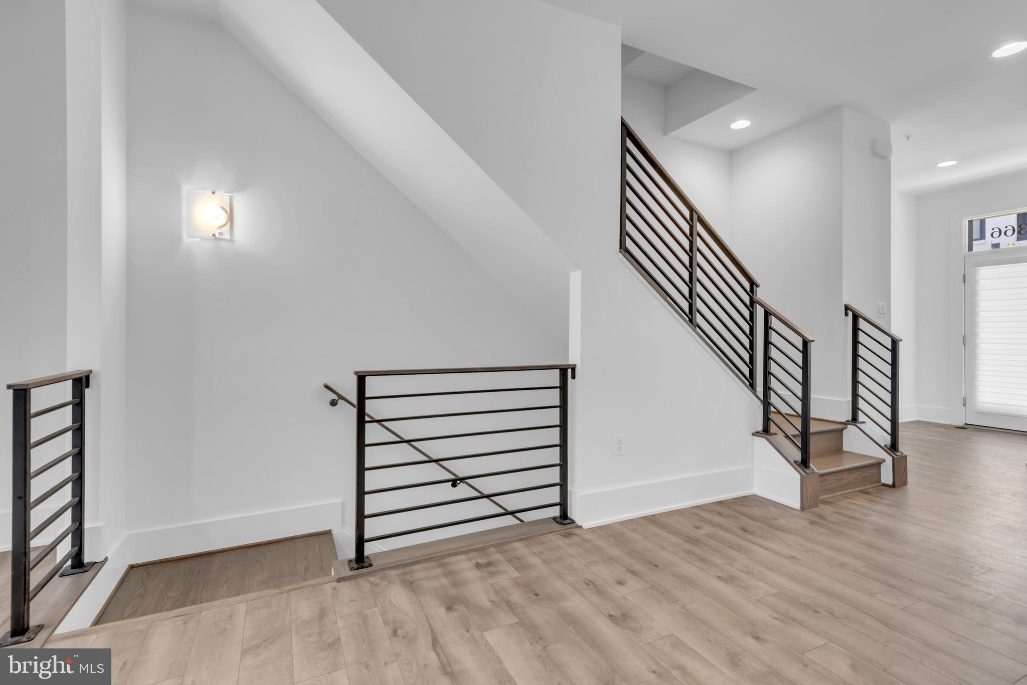 11366 Emerald Park Road Potomac, MD 20854 - Photo 23 of 59