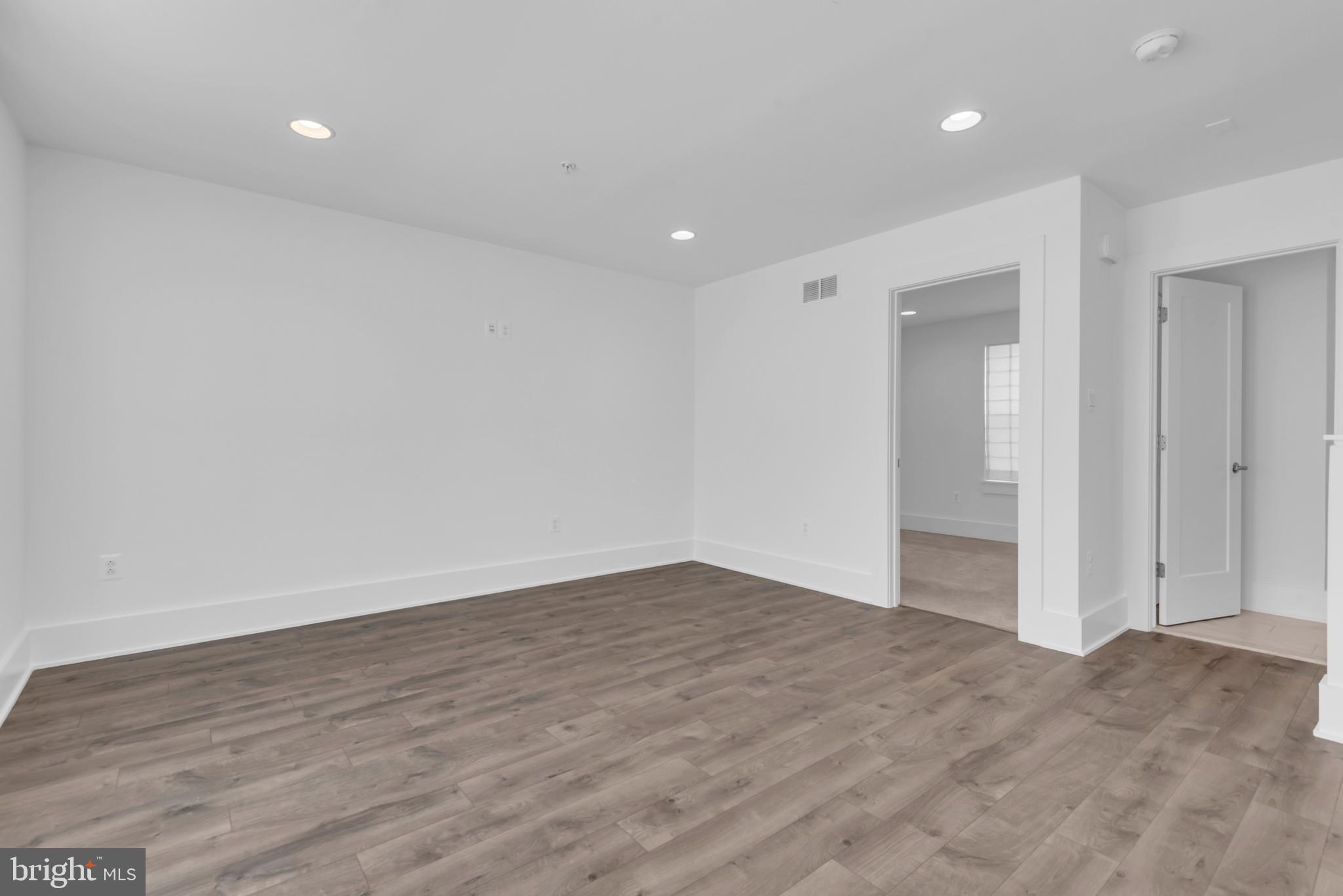 11366 Emerald Park Road Potomac, MD 20854 - Photo 45 of 59 a view of empty room
