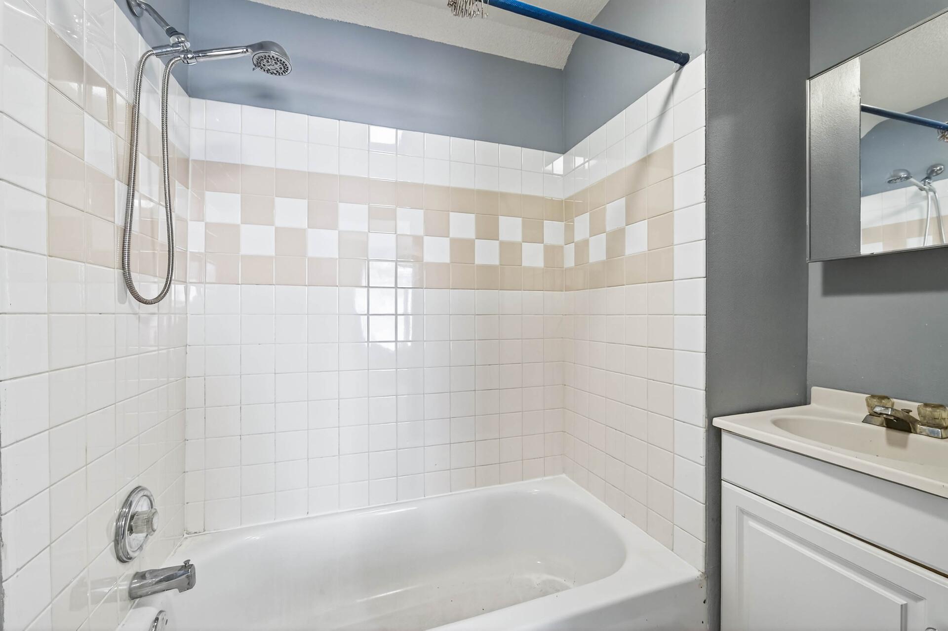 387 Jenks Avenue East St. Paul, MN 55130 - Photo 14 of 30