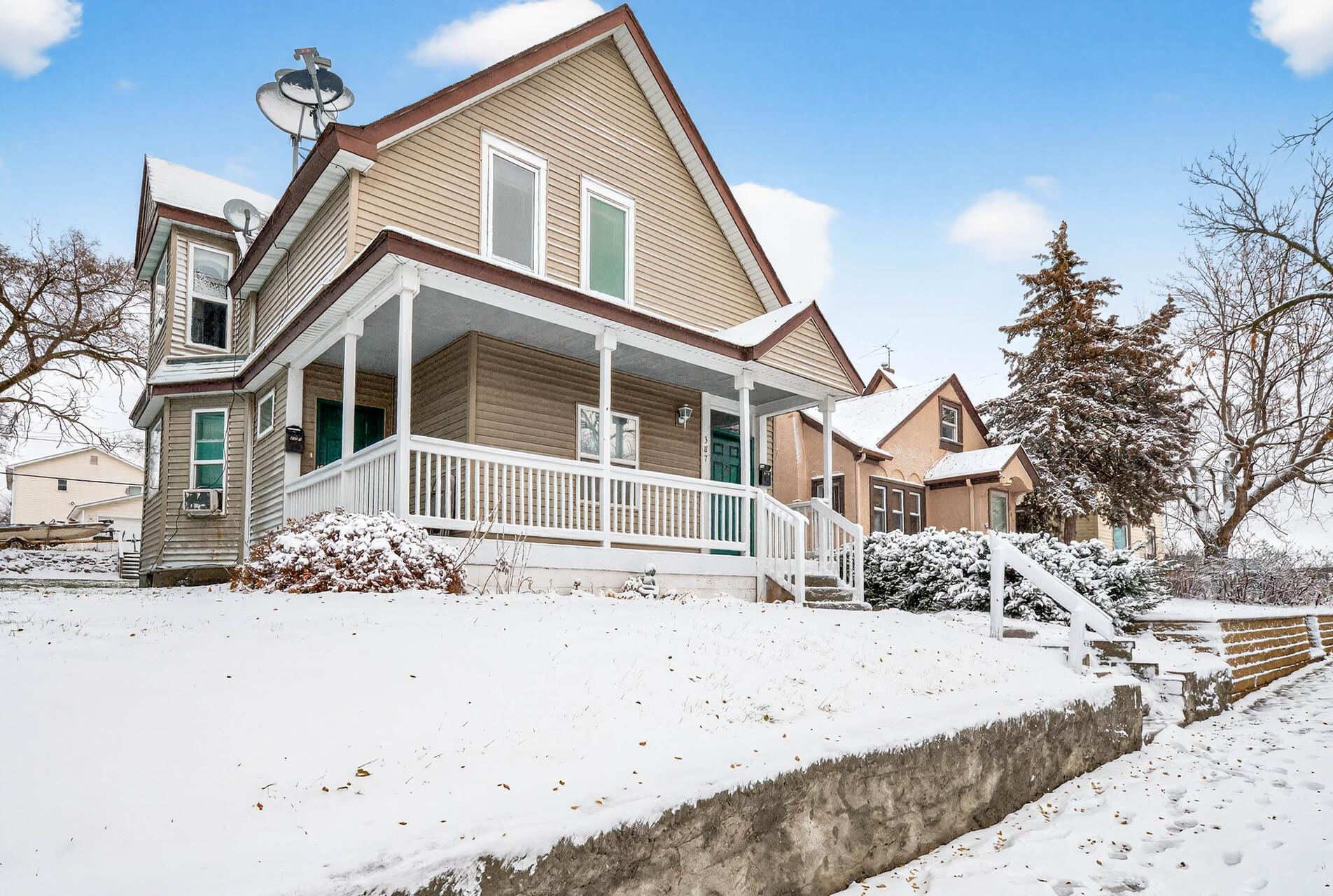 387 Jenks Avenue East St. Paul, MN 55130 - Photo 3 of 30