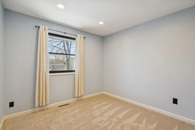 $369,900 | 2134 Basswood Lane, Mound, MN 55364