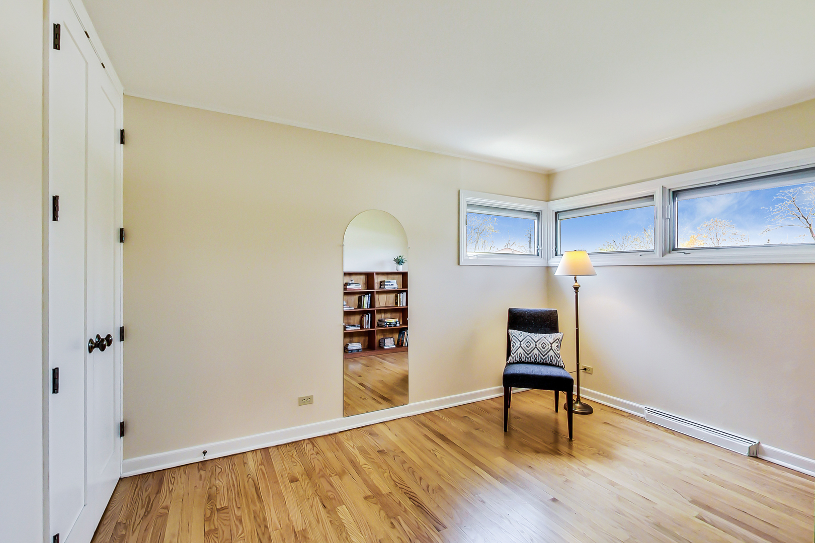 1023 Whitfield Road Northbrook, IL 60062 - Photo 12 of 34