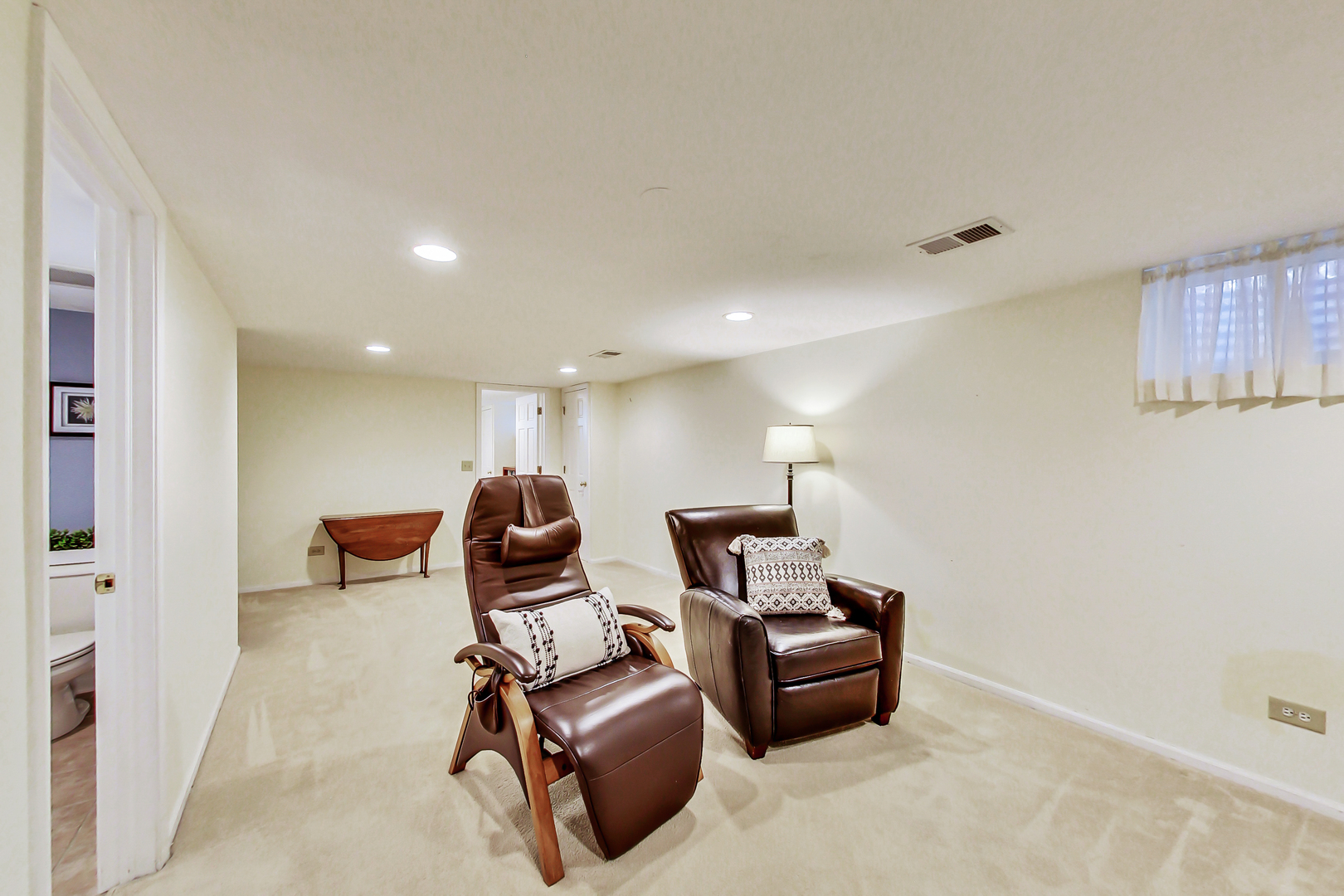 1023 Whitfield Road Northbrook, IL 60062 - Photo 20 of 34