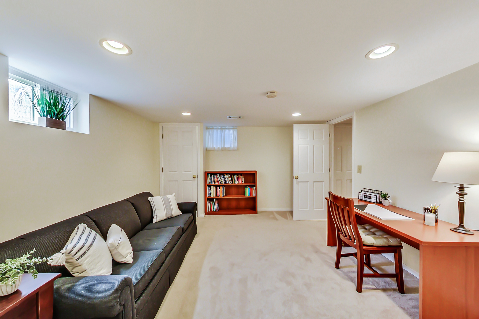 1023 Whitfield Road Northbrook, IL 60062 - Photo 22 of 34