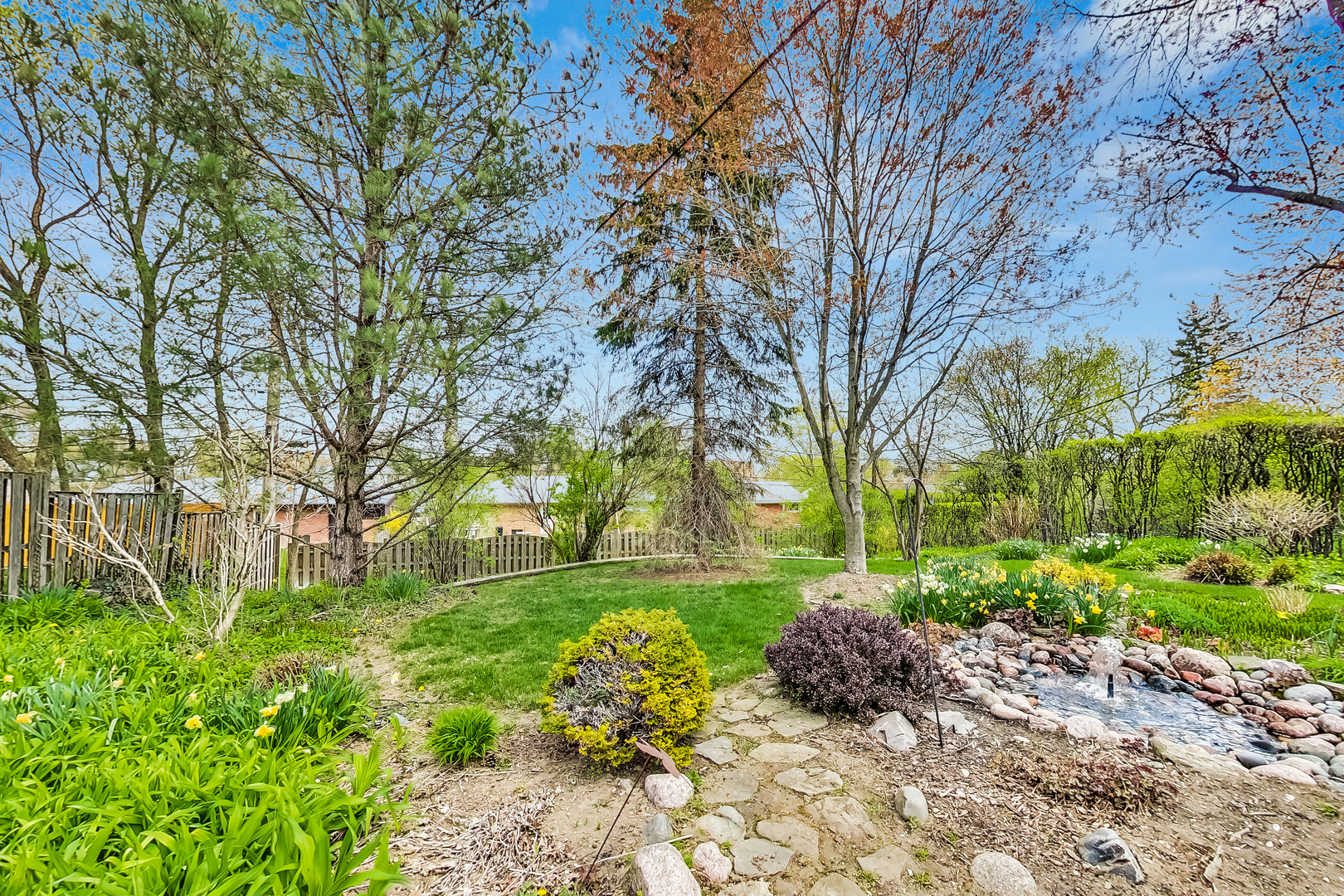 1023 Whitfield Road Northbrook, IL 60062 - Photo 32 of 34