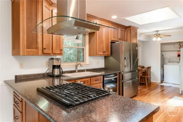 $2,100 | 142 Woodberry Drive, Athens, GA 30605
