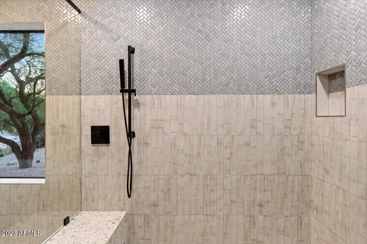 10651 East Quartz Rock Road Scottsdale, AZ 85255 - Photo 46 of 91 Primary Bathroom