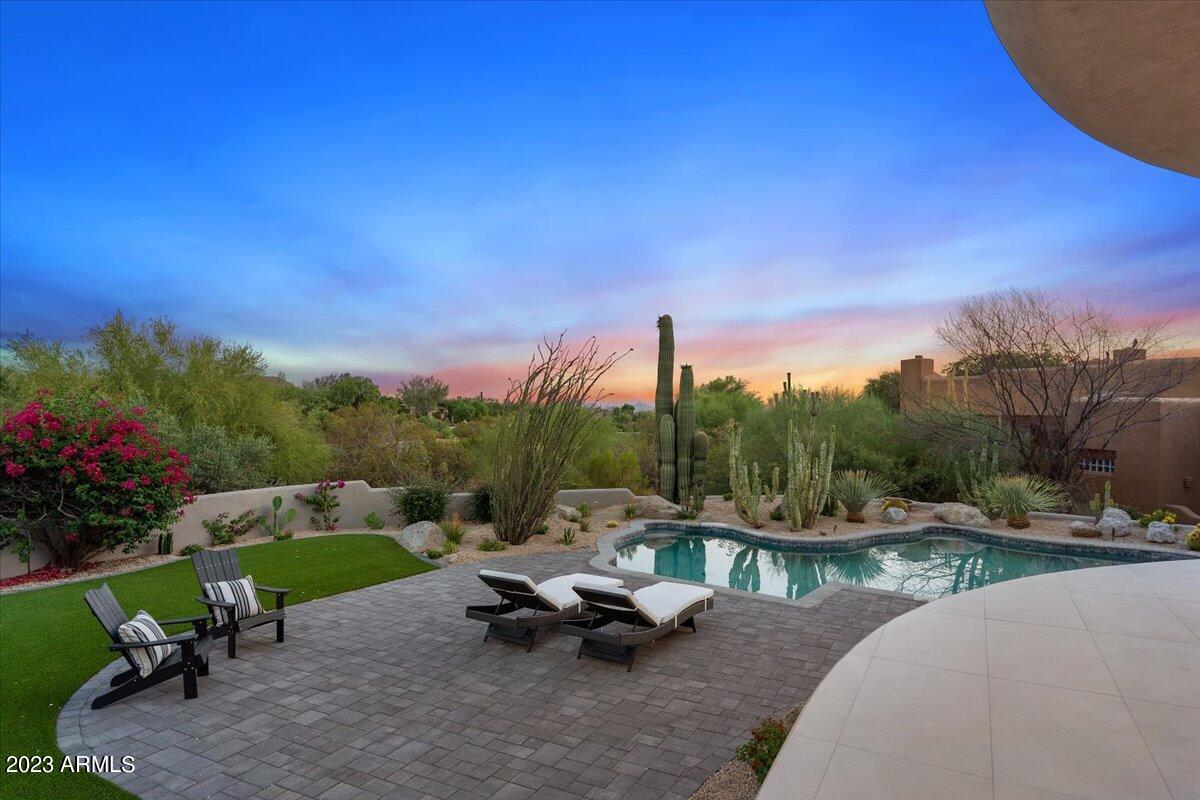 10651 East Quartz Rock Road Scottsdale, AZ 85255 - Photo 8 of 91 Backyard