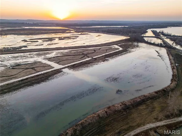 $1 | 0 Mo-m, Foley, MO 63347