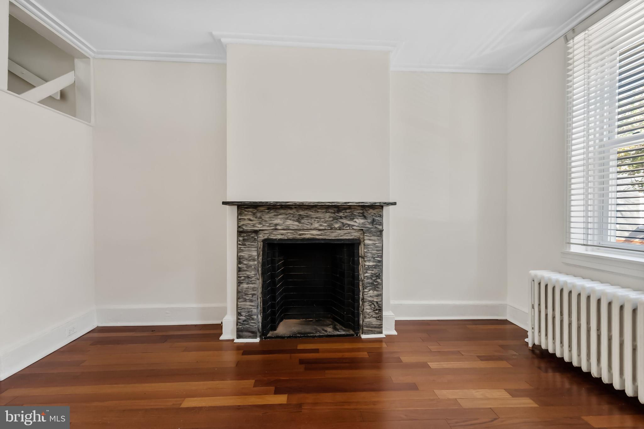 924 North Randolph Street Philadelphia, PA 19123 - Photo 4 of 27