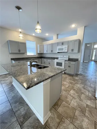 $2,500 | 3009 Clover Blossom Circle, Land O Lakes, FL 34638