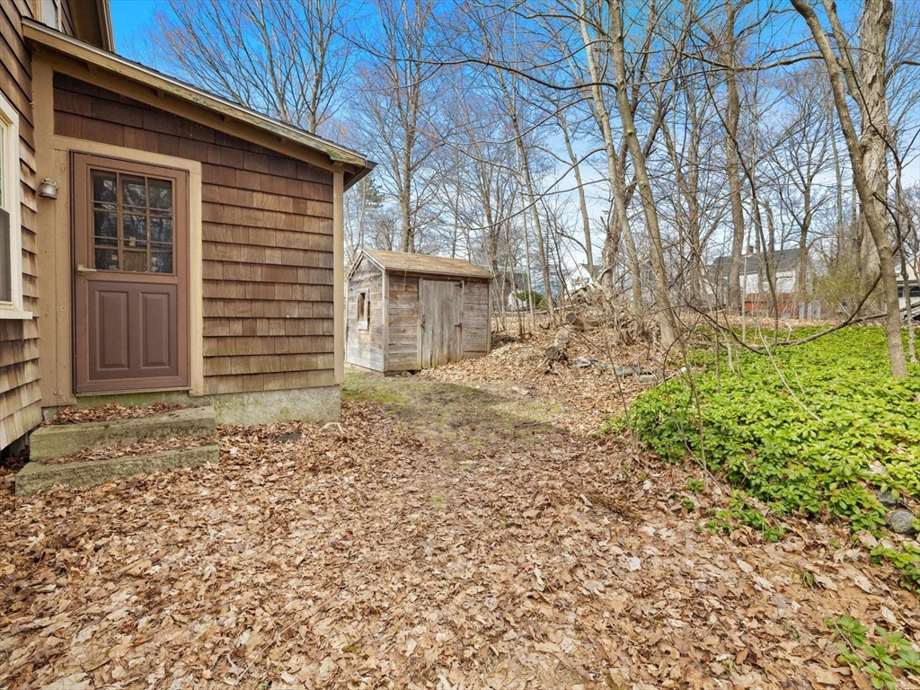 18 Cedar Street Westborough, MA 01581 - Photo 24 of 26 a backyard of a house