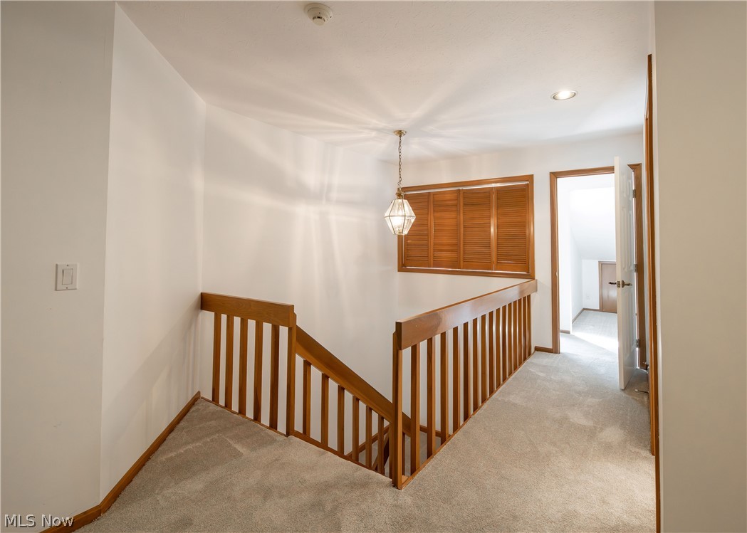 5751 Som Center Road Solon, OH 44139 - Photo 23 of 39