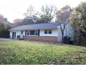 512 Rambling Road Kingsport, TN 37663 - Photo 3 of 24 FrontSide View of Home