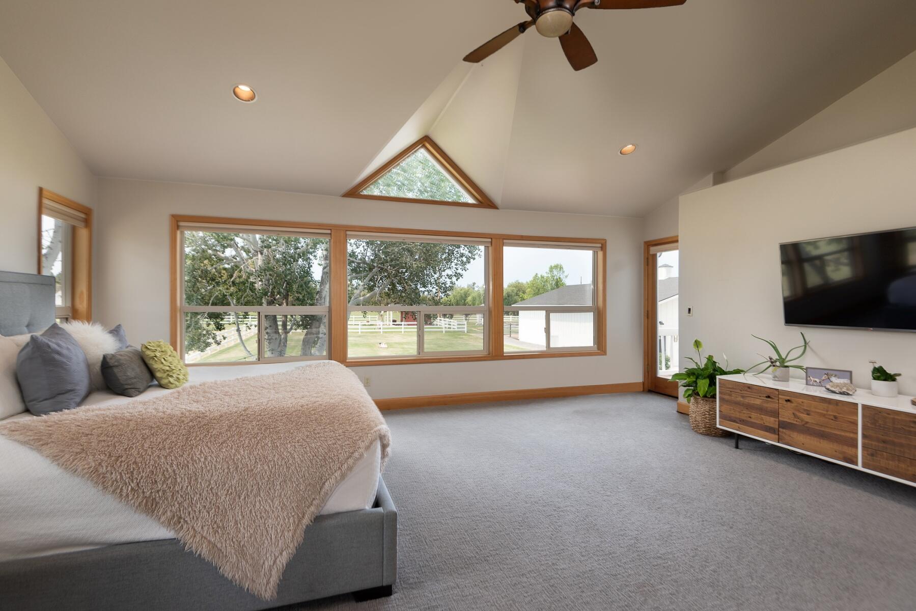 64495 Research Road Bend, OR 97703 - Photo 29 of 54 batch_29 master