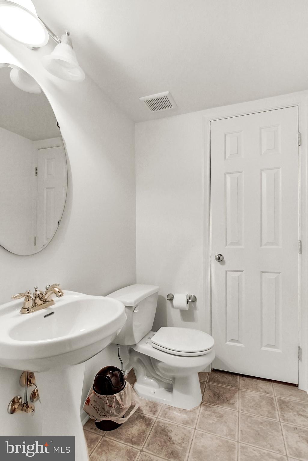 2105 Orchard View Road Reading, PA 19606 - Photo 19 of 25