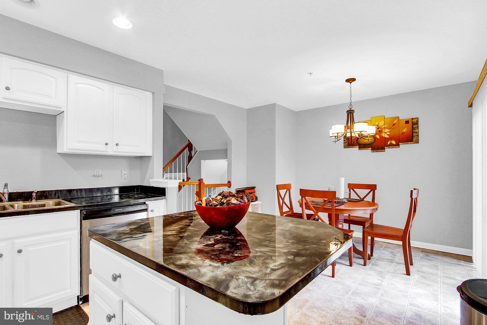 2105 Orchard View Road Reading, PA 19606 - Photo 8 of 25