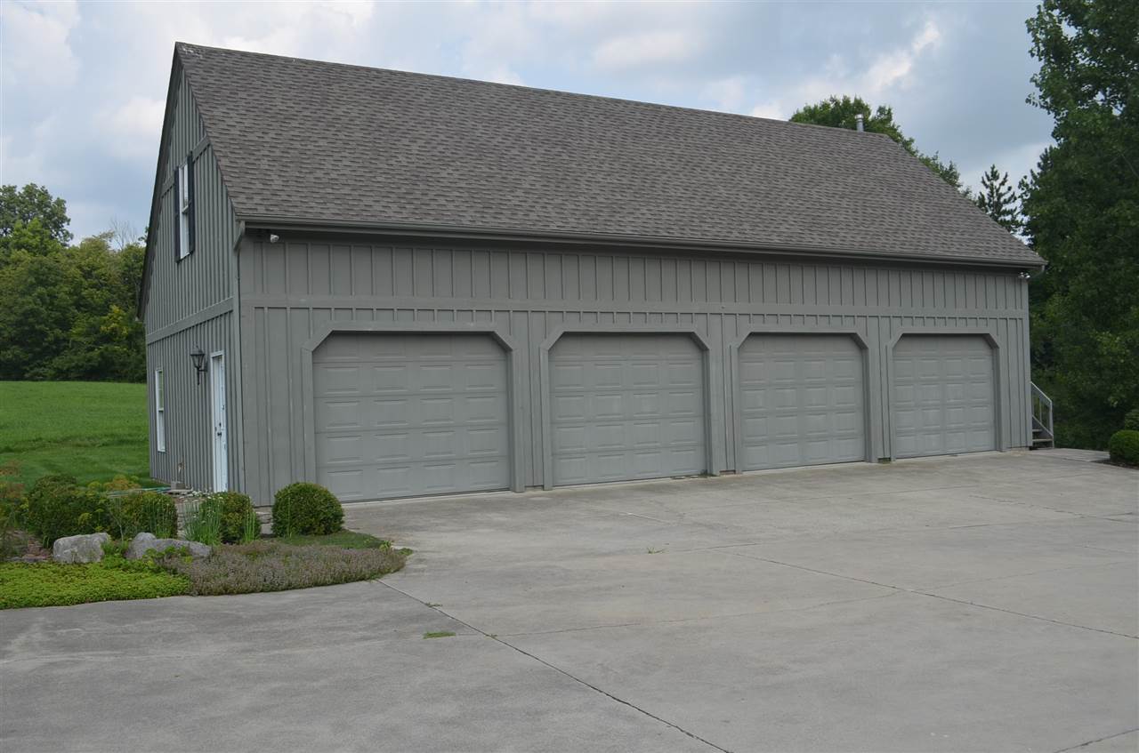 6627 West Hamilton Road South Fort Wayne, IN 46814 - Photo 2 of 36