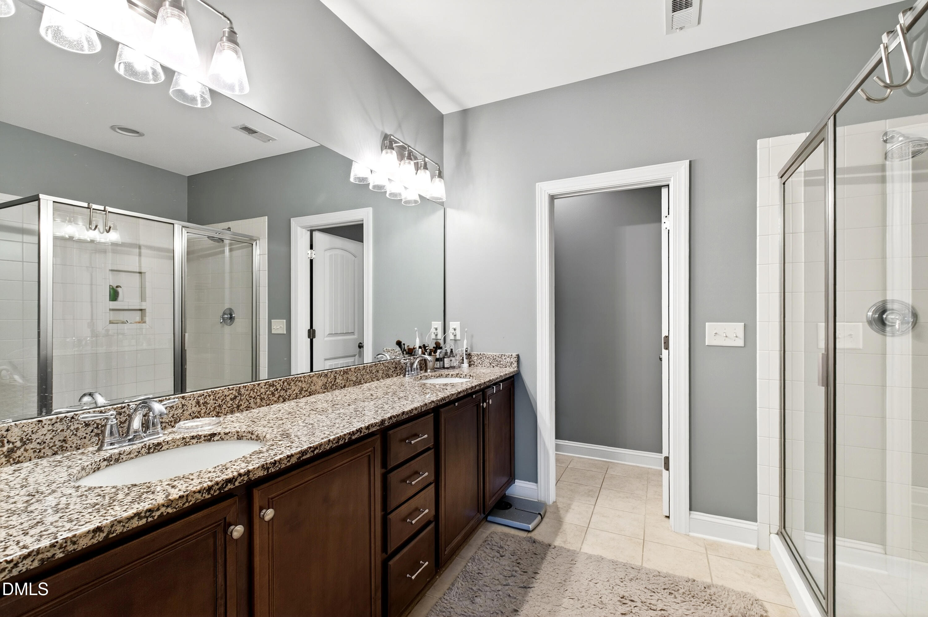 2332 Noble Road Raleigh, NC 27608 - Photo 26 of 37 Noble (39)