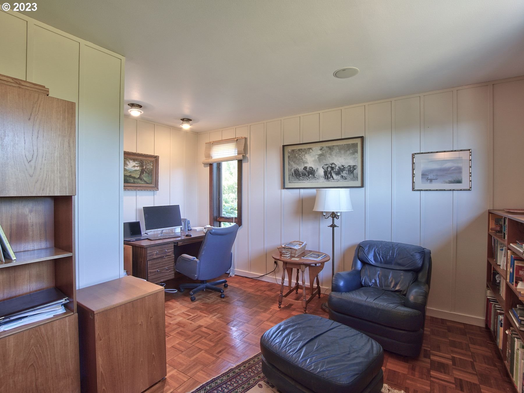 19105 Northeast Trunk Road Dundee, OR 97115 - Photo 25 of 48 Bedroom