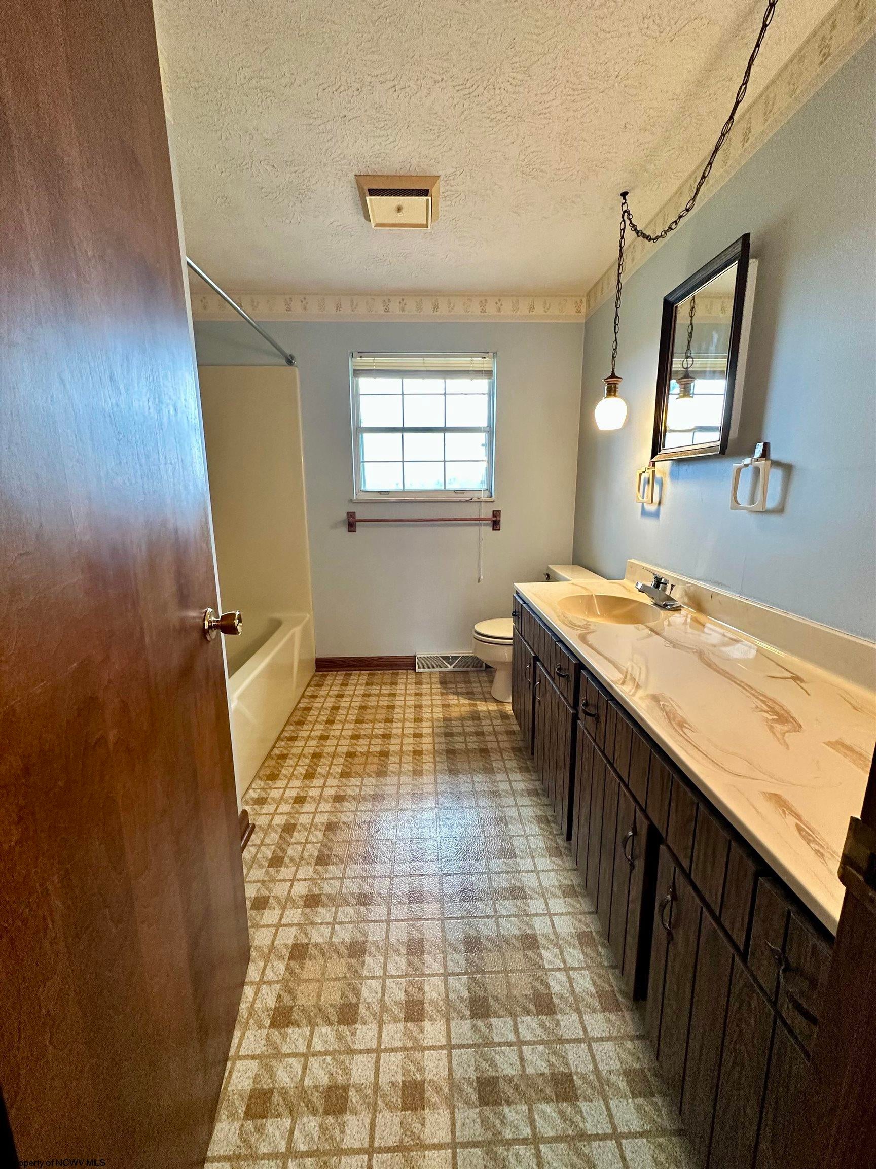 263 Ridgeway Drive Bridgeport, WV 26330 - Photo 13 of 15 Gallery Image 13