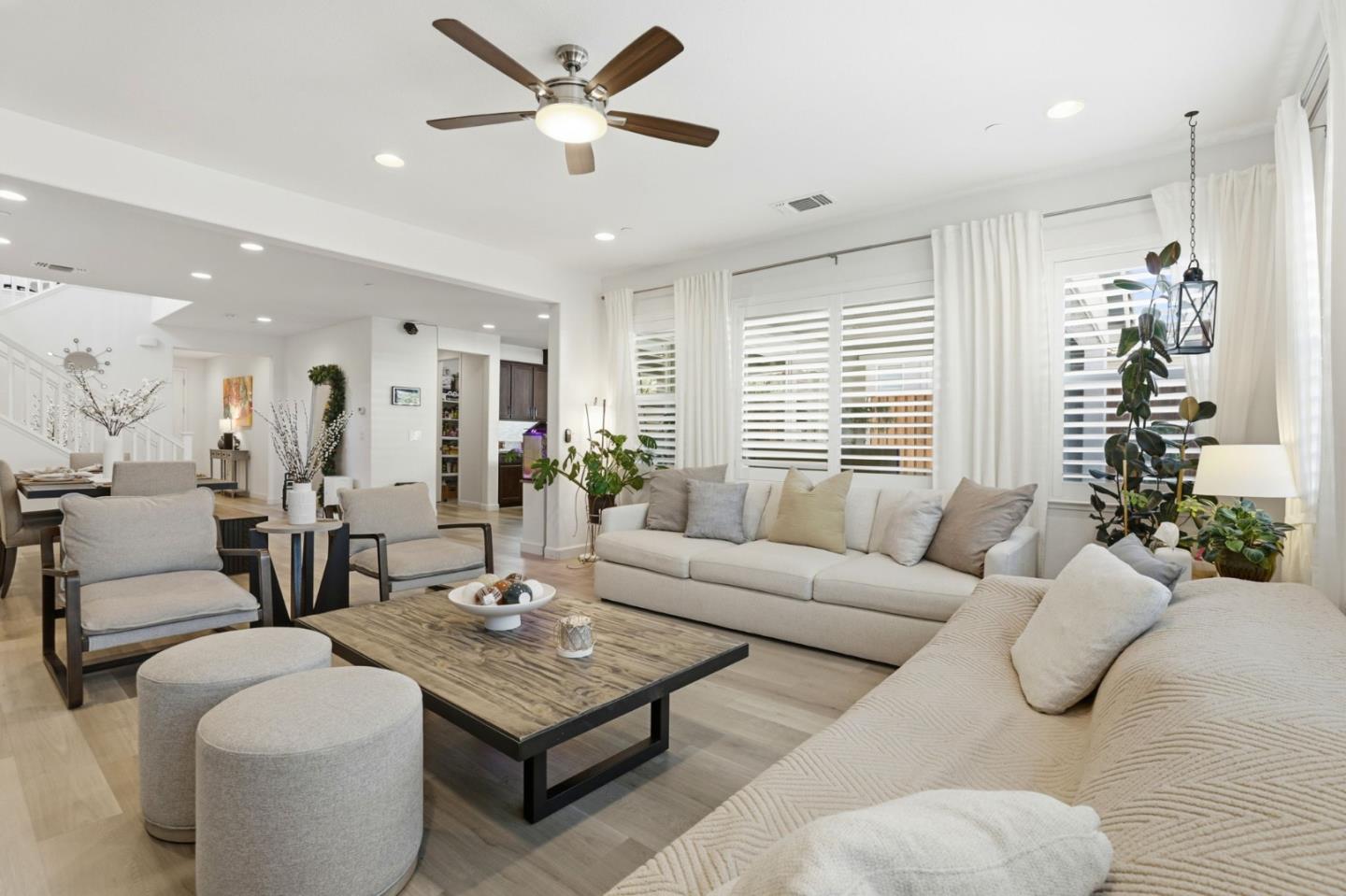 1017 Ruby Way Gilroy, CA 95020 - Photo 8 of 40