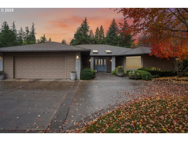 $885,000 | 1875 Northwest Doral Street, McMinnville, OR 97128