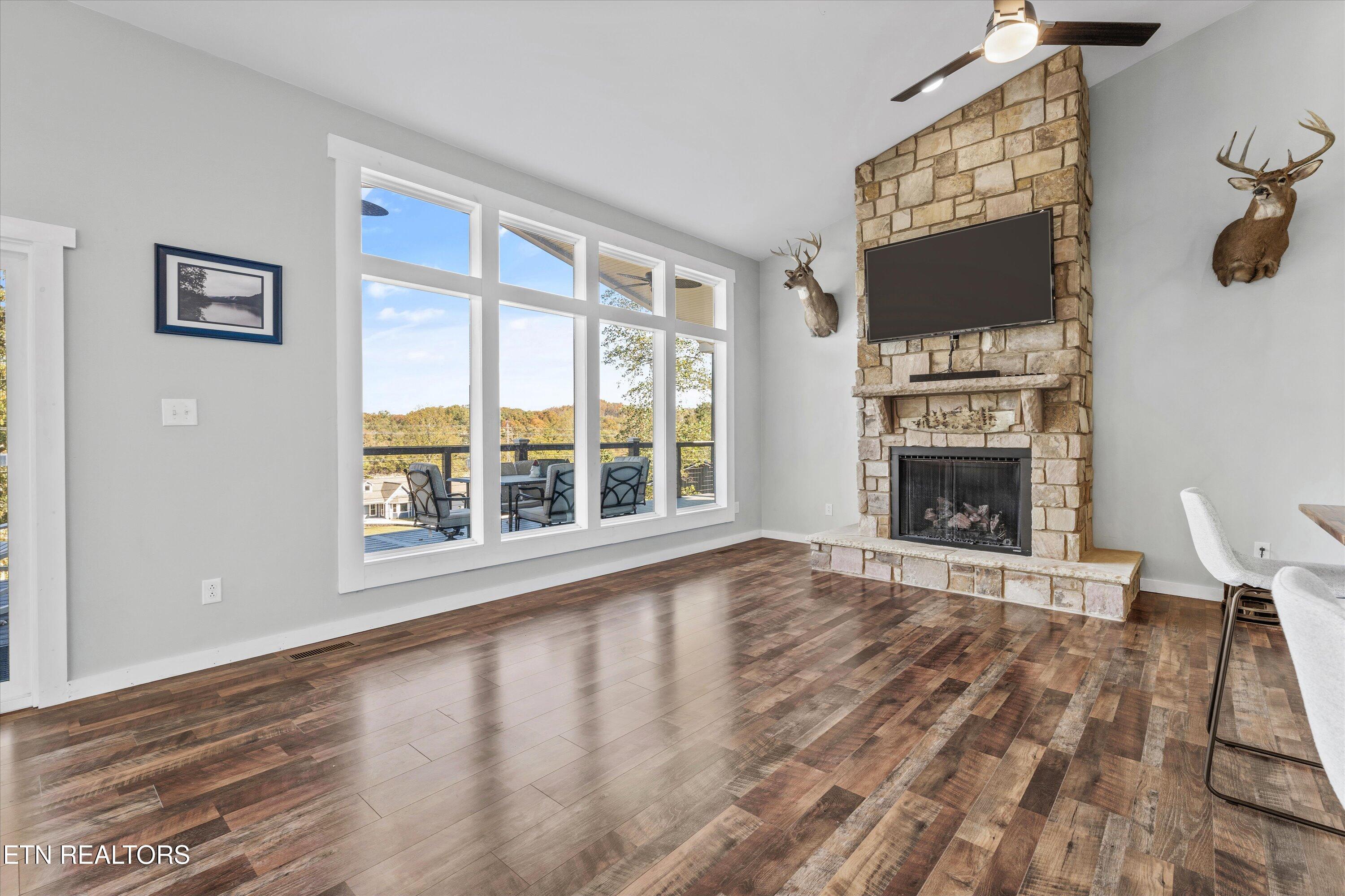 620 East Norris Point Road La Follette, TN 37766 - Photo 21 of 48 14-620 E Norris Point Rd-12