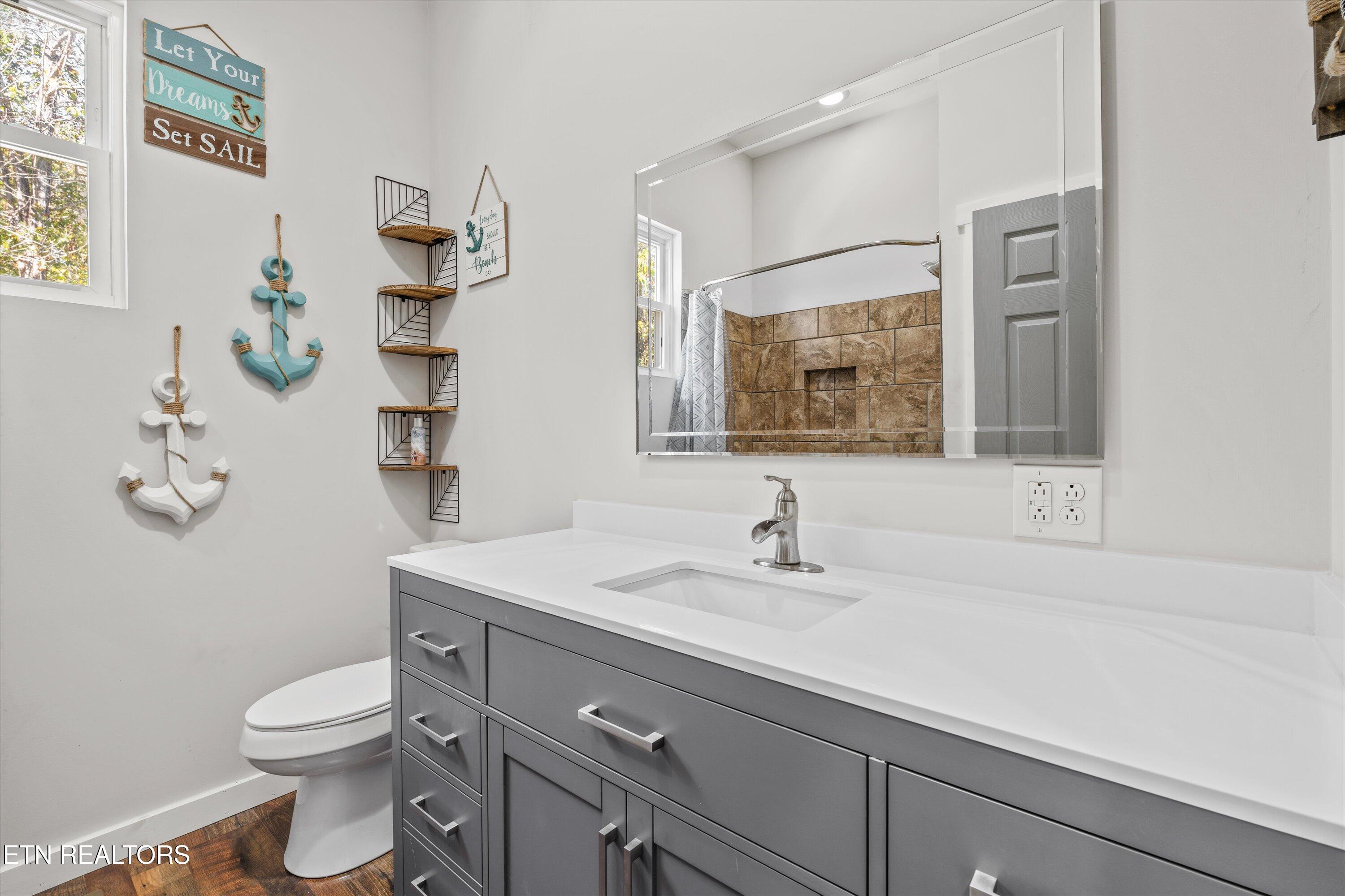 620 East Norris Point Road La Follette, TN 37766 - Photo 30 of 48 25-620 E Norris Point Rd-23