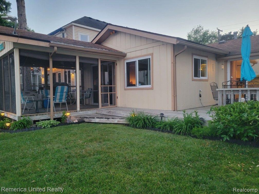 2620 Desmond Road Waterford, MI 48329 - Photo 11 of 39