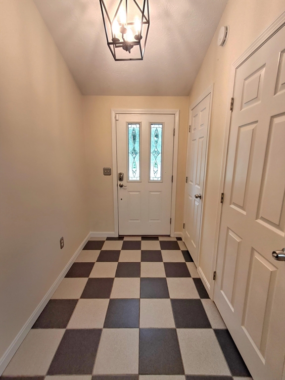 4 Sterling Way, Unit 4 Hudson, NH 03051 - Photo 4 of 42