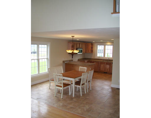 30 Marjorie Lane Rutland, MA 01543 - Photo 5 of 11 Gallery Image 5