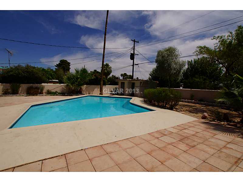 2205 Santa Rosa Drive Las Vegas, NV 89104 - Photo 11 of 12 Swimming Pool/Hot Tub/Sauna.