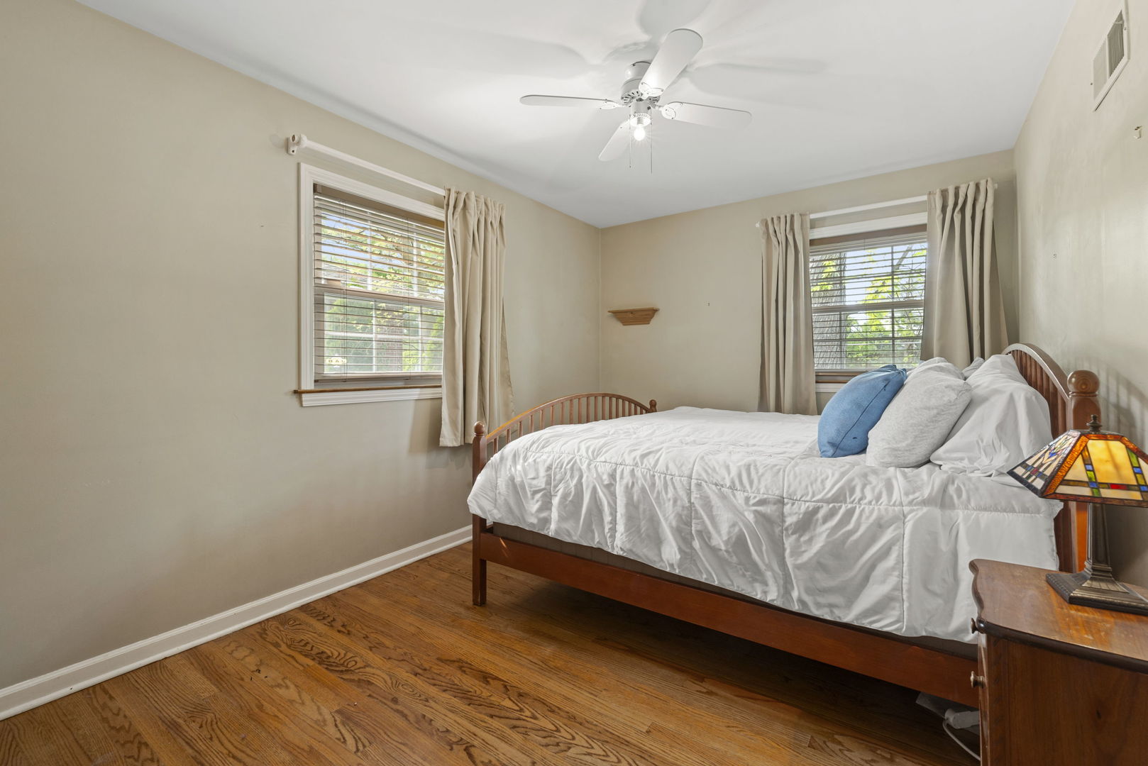 2232 Central Road Glenview, IL 60025 - Photo 8 of 21