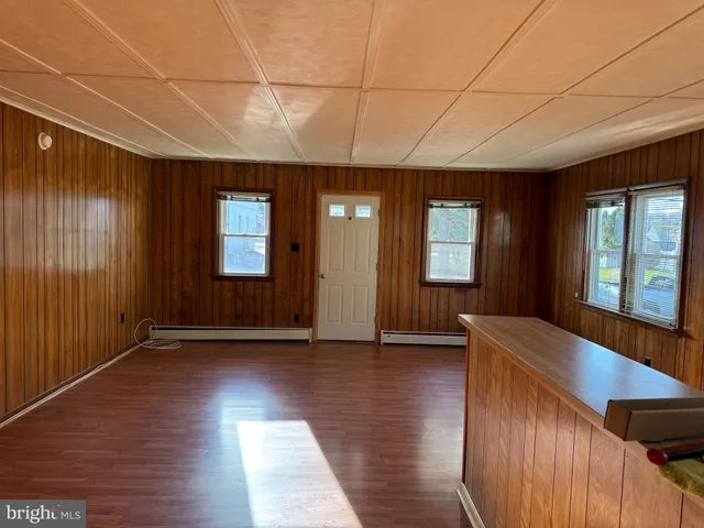 $1,250 | 252 West State Street, Quarryville, PA 17566