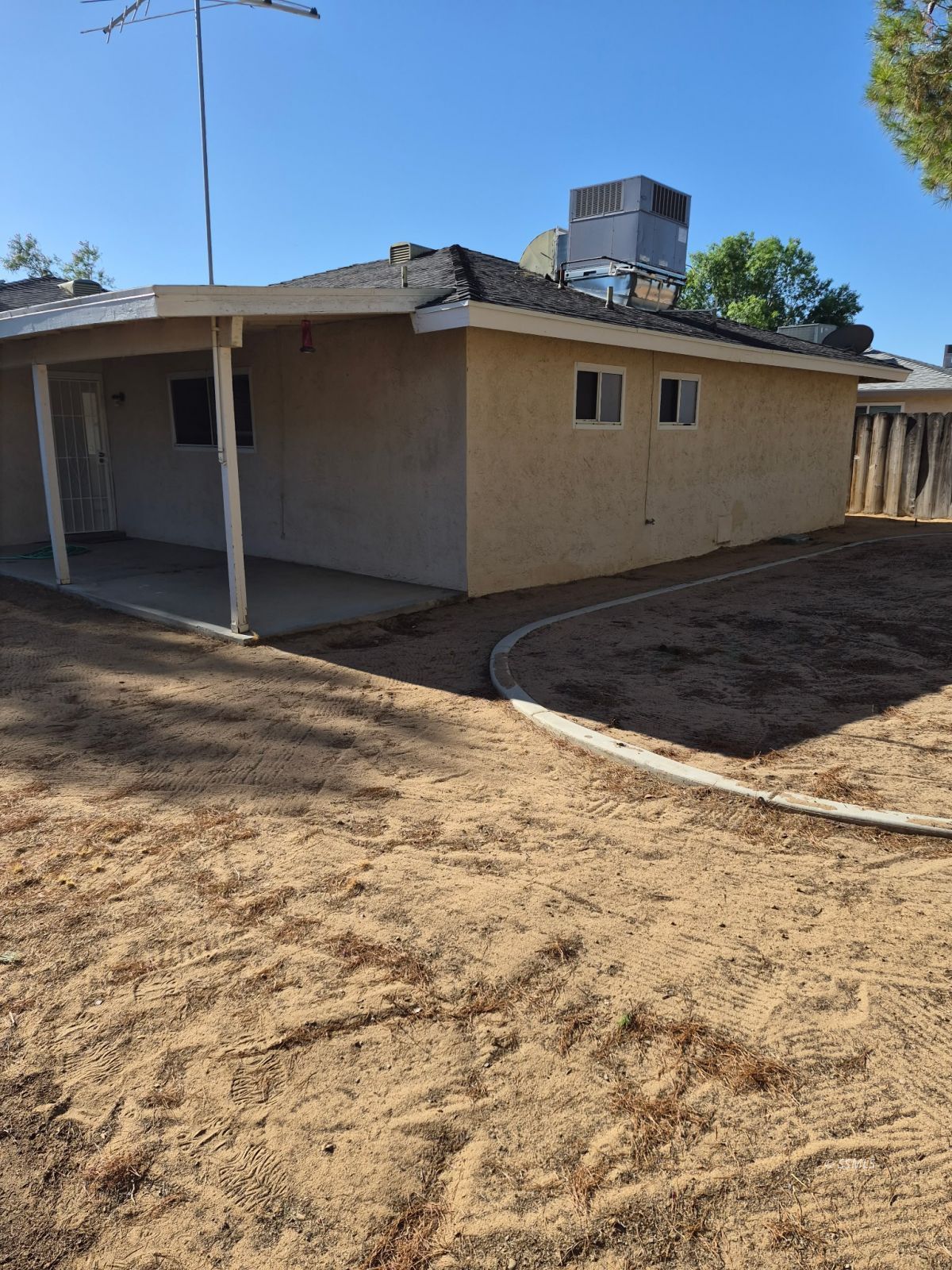 325 South Lincoln Street Ridgecrest, CA 93555 - Photo 34 of 35