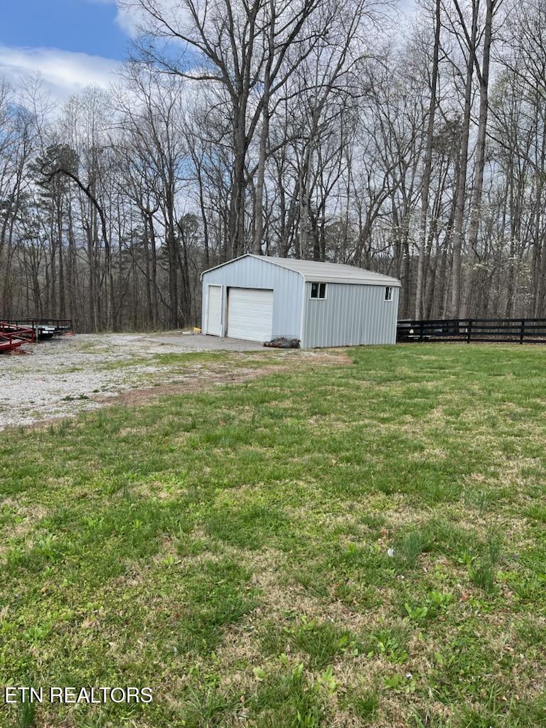 240 Indian Creek Road Jacksboro, TN 37757 - Photo 5 of 24 IMG956243