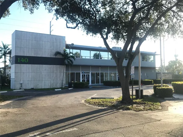 $12,500,000 | 140 South Federal Highway, Dania Beach, FL 33004