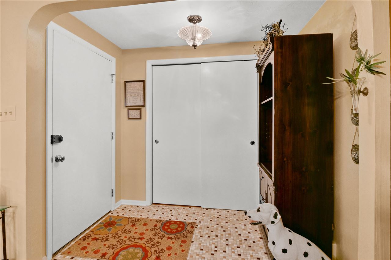 10707 Liberty Mills Road Fort Wayne, IN 46804 - Photo 9 of 36