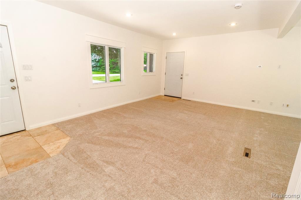 1138 Baldwin Road Lapeer, MI 48446 - Photo 9 of 49