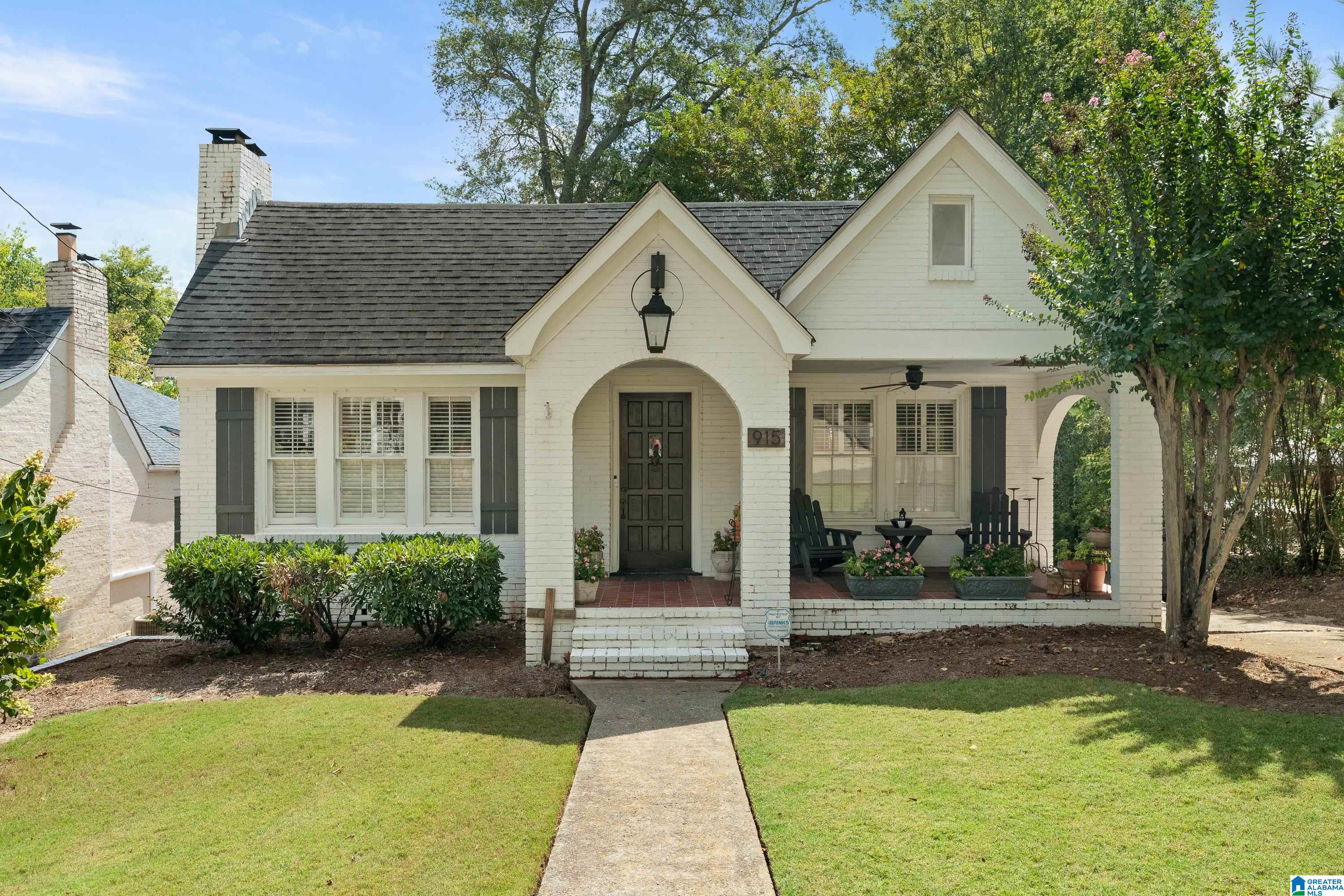 915 Irving Road Birmingham, AL 35209 - Photo 1 of 36