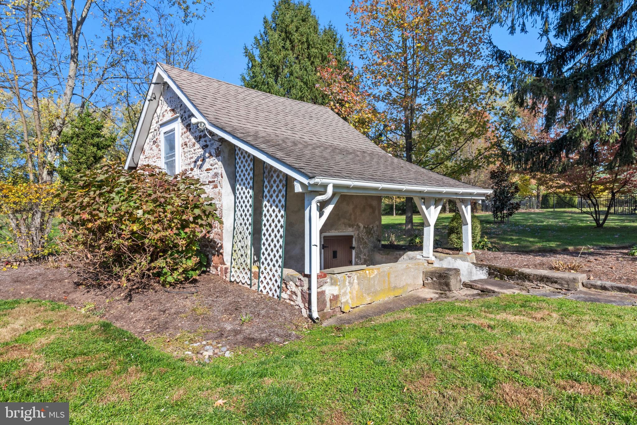 1046 Davis Grove Road Ambler, PA 19002 - Photo 59 of 73 Spring House
