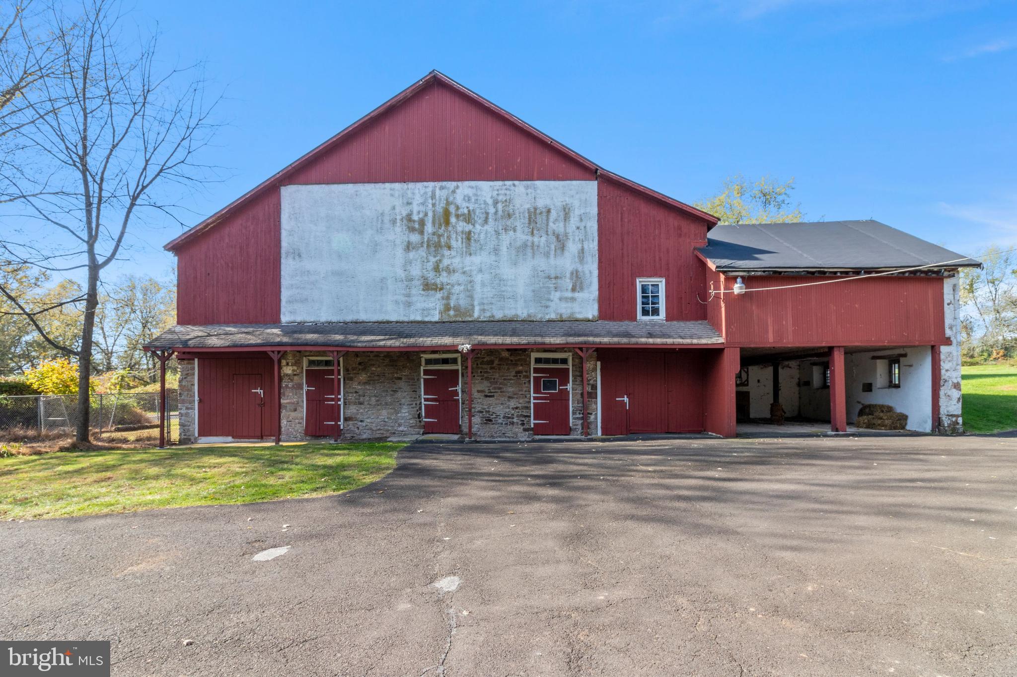 1046 Davis Grove Road Ambler, PA 19002 - Photo 60 of 73 Bank Barn