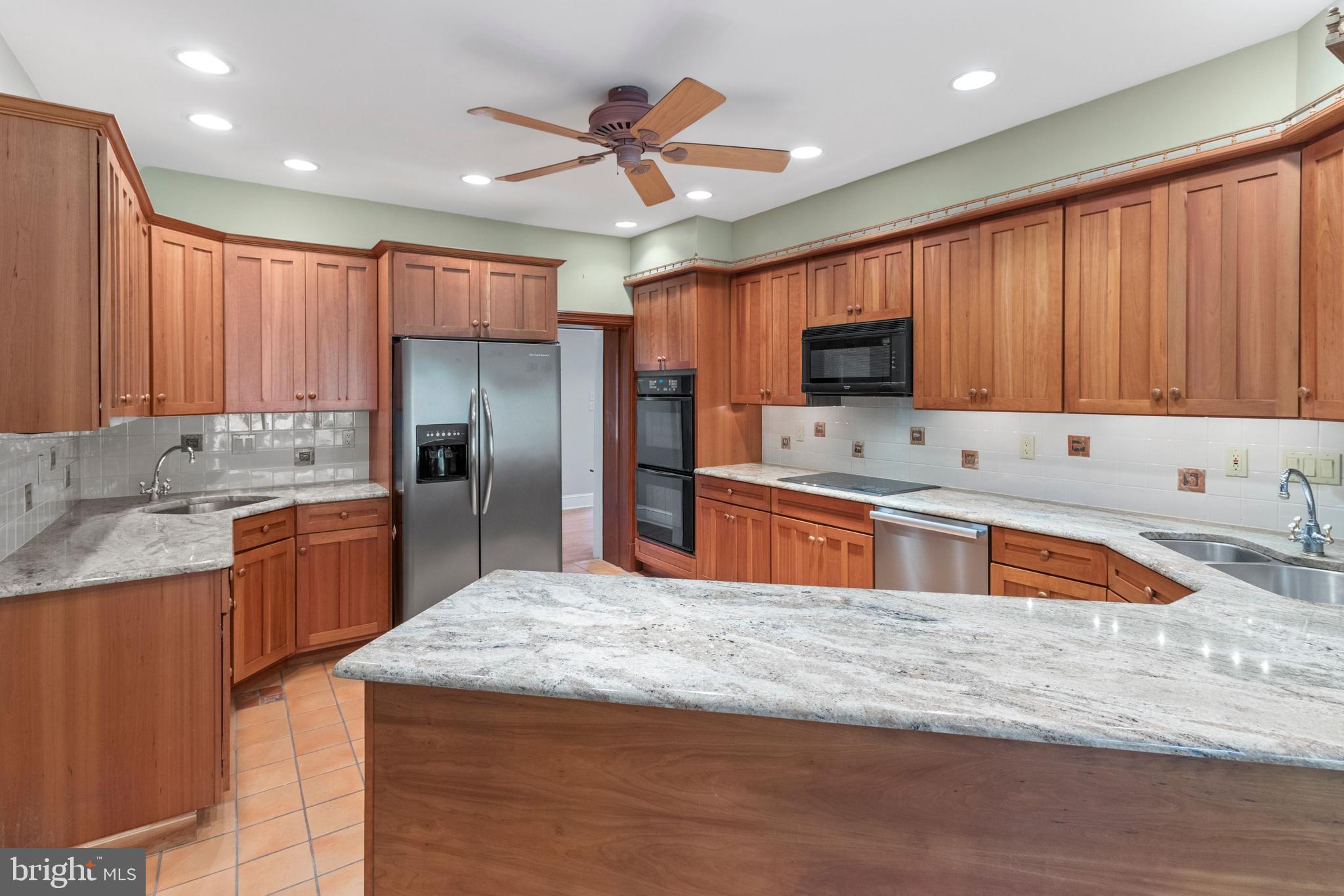 1046 Davis Grove Road Ambler, PA 19002 - Photo 9 of 73 Kitchen